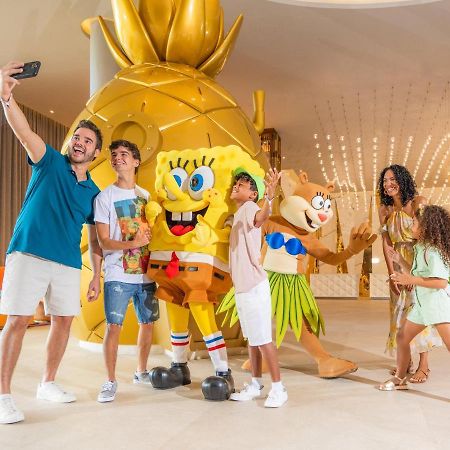 Nickelodeon Hotels & Resorts Riviera Maya Puerto Morelos Eksteriør bilde SpongeBob Squarepants at the Atlantis Paradise Island