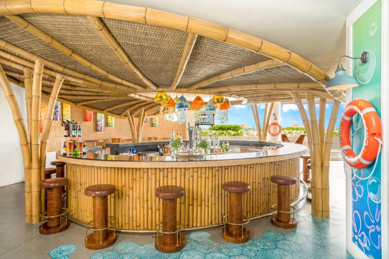 Nickelodeon Hotels & Resorts Riviera Maya Puerto Morelos Eksteriør bilde The bar at the beach club